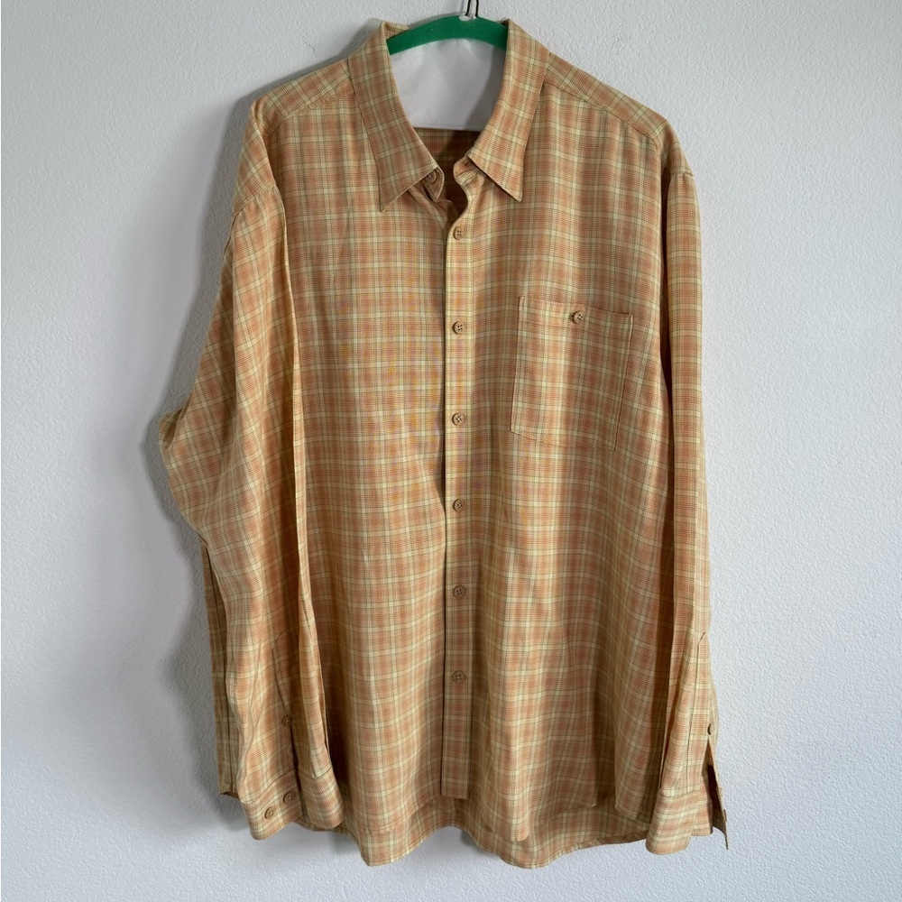 Tommy Bahama Men’s Orange and Yellow Striped‎ Button Down Size XL